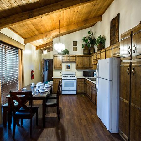 Forrest Hills Mountain Resort Далонеґа Екстер'єр фото